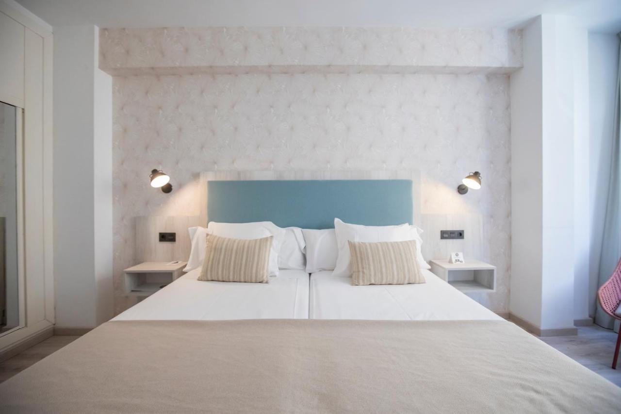 Soho Boutique Bahia Malaga Hotel Bagian luar foto