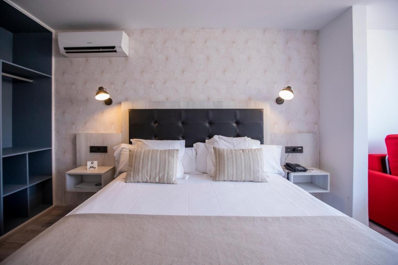 Soho Boutique Bahia Malaga Hotel Bagian luar foto