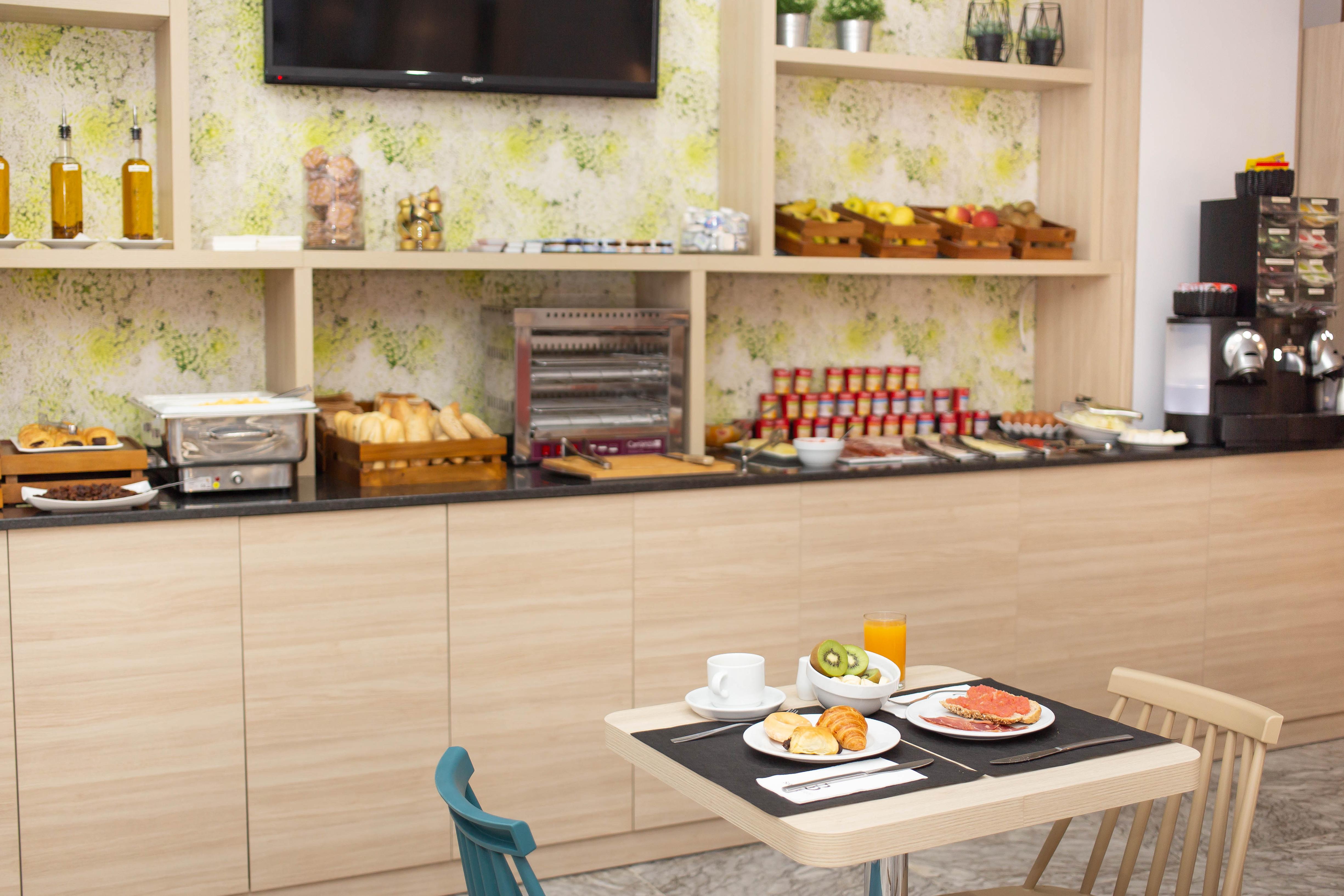 Soho Boutique Bahia Malaga Hotel Bagian luar foto
